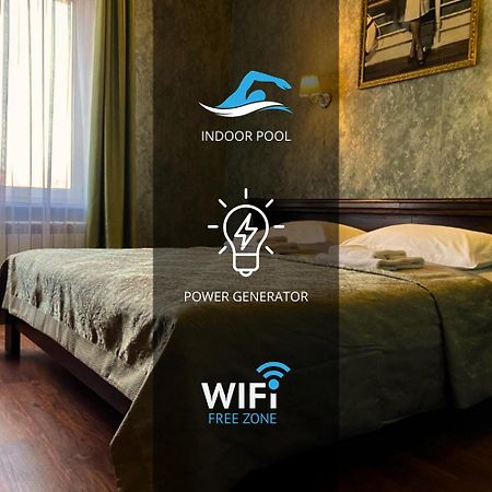 פולטבה Hotel Royal מראה חיצוני תמונה