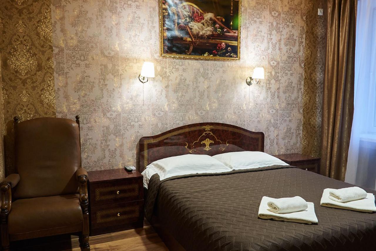 פולטבה Hotel Royal מראה חיצוני תמונה