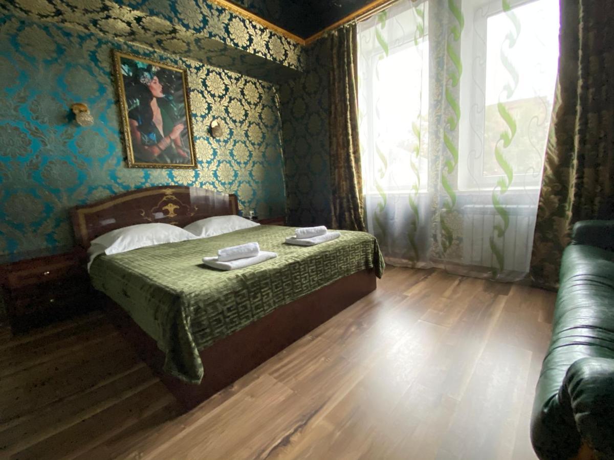 פולטבה Hotel Royal מראה חיצוני תמונה
