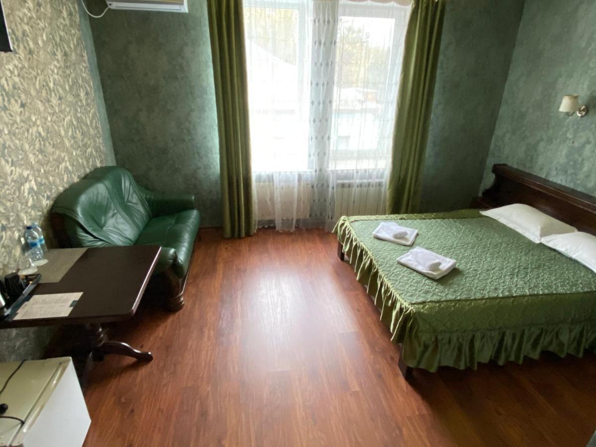 פולטבה Hotel Royal מראה חיצוני תמונה