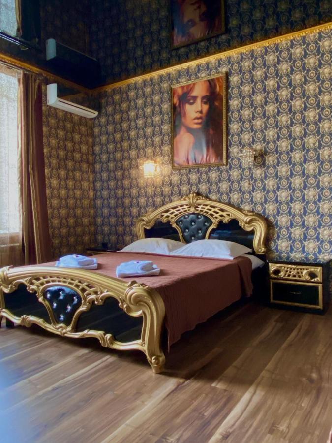 פולטבה Hotel Royal מראה חיצוני תמונה