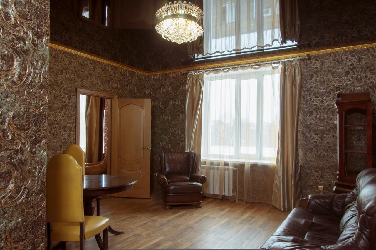 פולטבה Hotel Royal מראה חיצוני תמונה